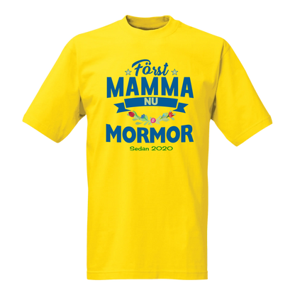 Först mamma nu mormor t-shirt  med personligt år tryck