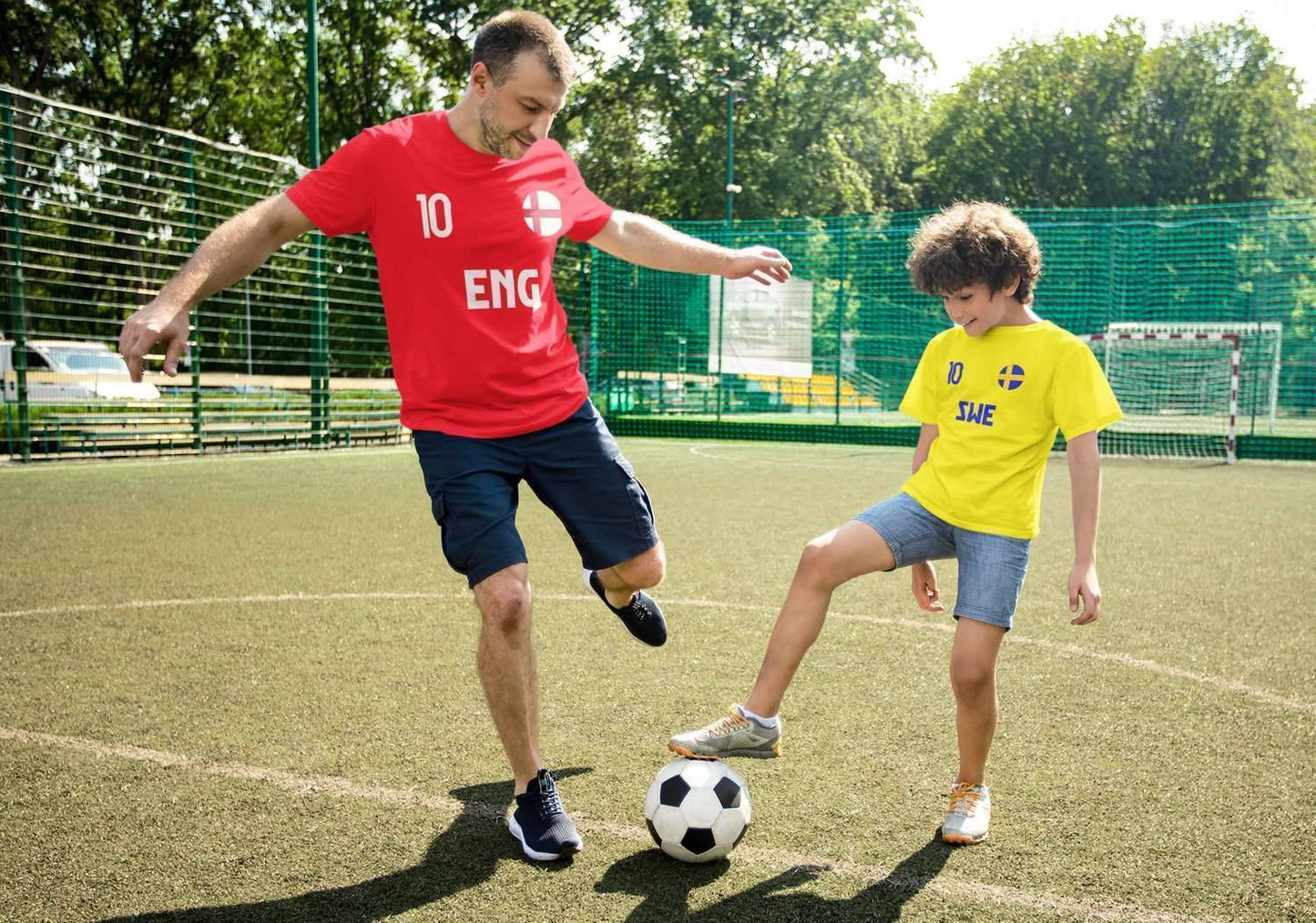 Belgien landslag t-shirt i röd med BEL & 10 fotboll euro24