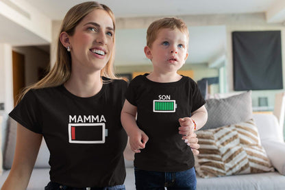Familje Batteri T-shirt - Pappa Mamma Son & dotter designs