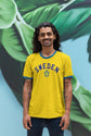 Sweden T-shirt curve design med ISAK 9 - gul tipped fotbolls t-tröja